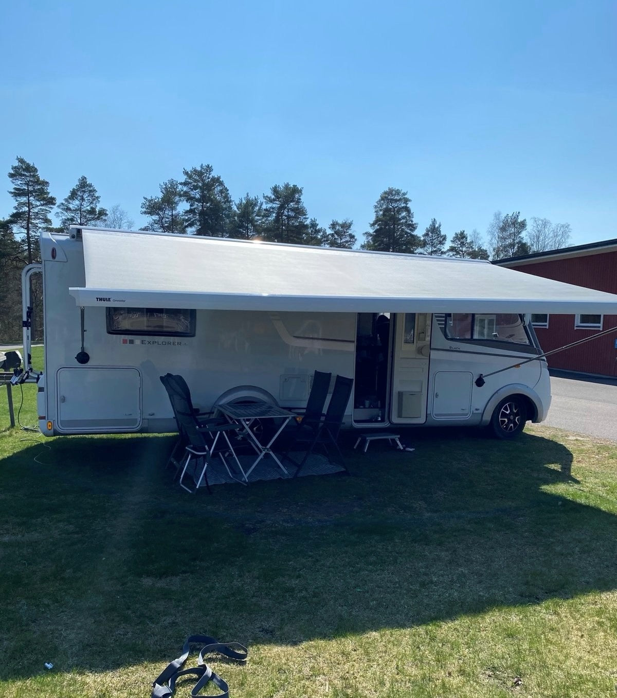 Veggfeste for markise (skruløs)